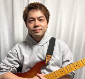 カサメミュージックスクール ギター講師 箕輪匠真先生