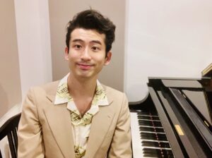 カサメミュージックスクール ピアノ講師 ダイヤ・ピアノ・サンタ
