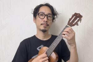 ウクレレ科講師の弓倉尚真先生