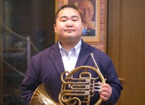 カサメミュージックスクール ホルン講師 鈴木亮慶先生