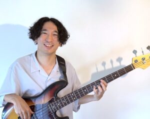カサメミュージックスクール ベース科講師 Ari先生