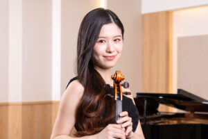 バイオリン科講師の前田柚子先生