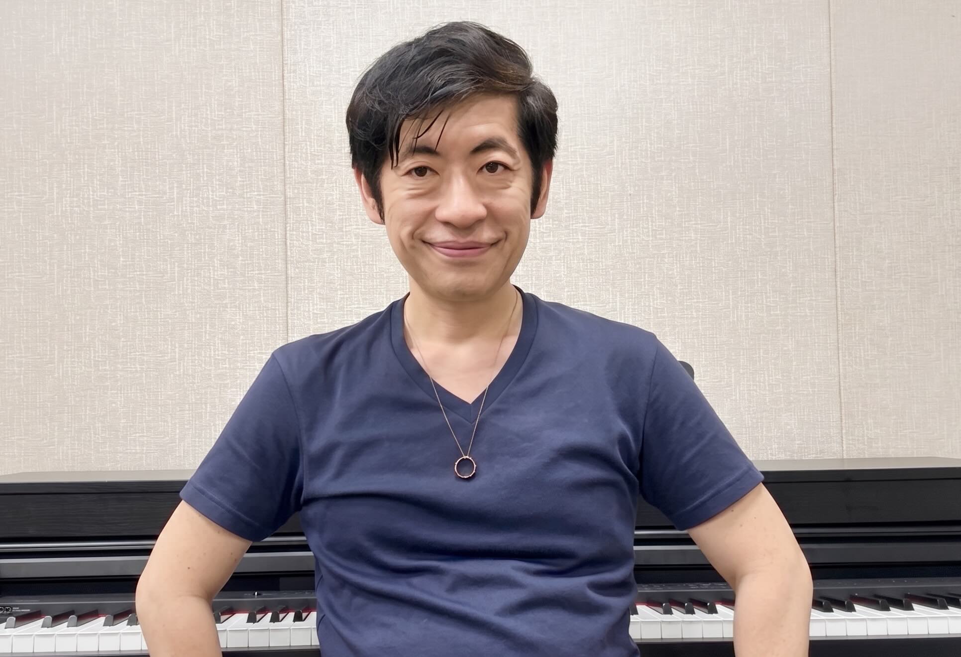 カサメミュージックスクール ピアノ弾き語り科講師 川上タカユキ先生