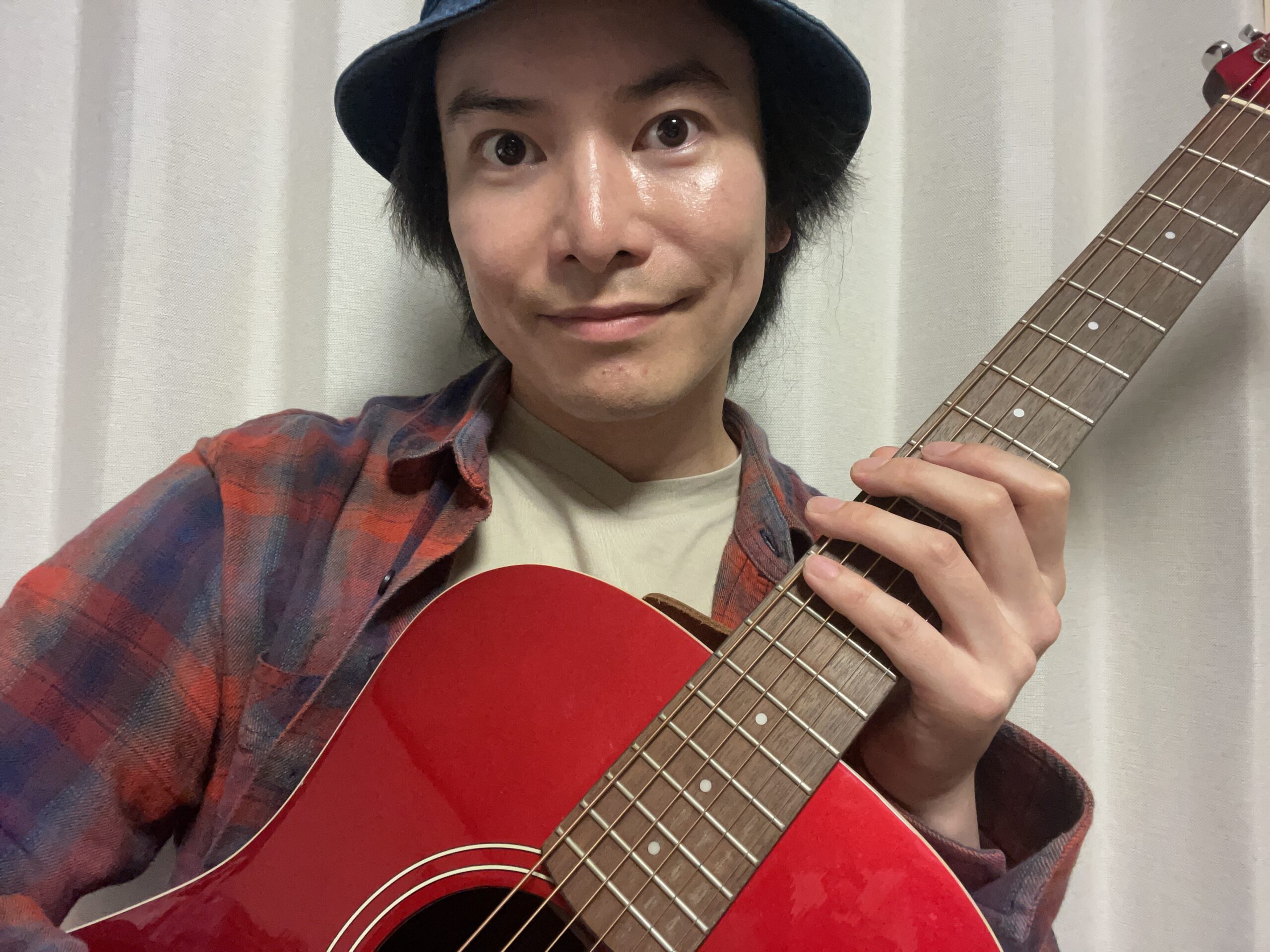 カサメミュージックスクール アコースティックギター講師 稗田隼人