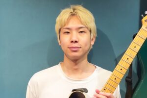 ギター科講師の田代玲先生