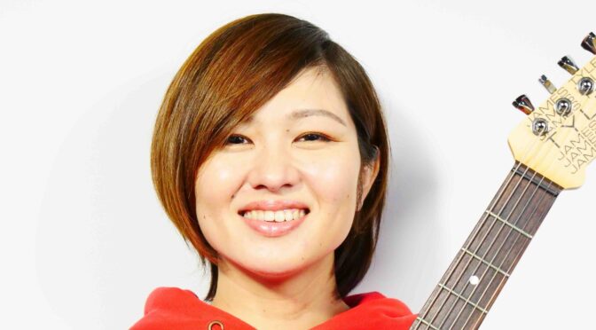 ボーカル科講師の關戸淳佳先生