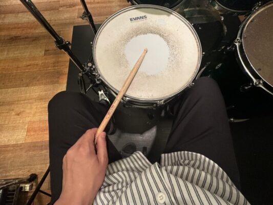 スネアドラムの配置